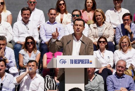 Juanma Moreno pide a Andalucía mostrar «disconformidad contra el maltrato»
