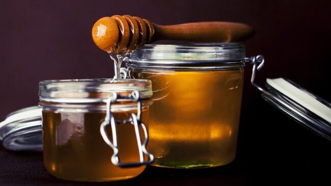 Los cinco beneficios de la miel de abeja para tu piel