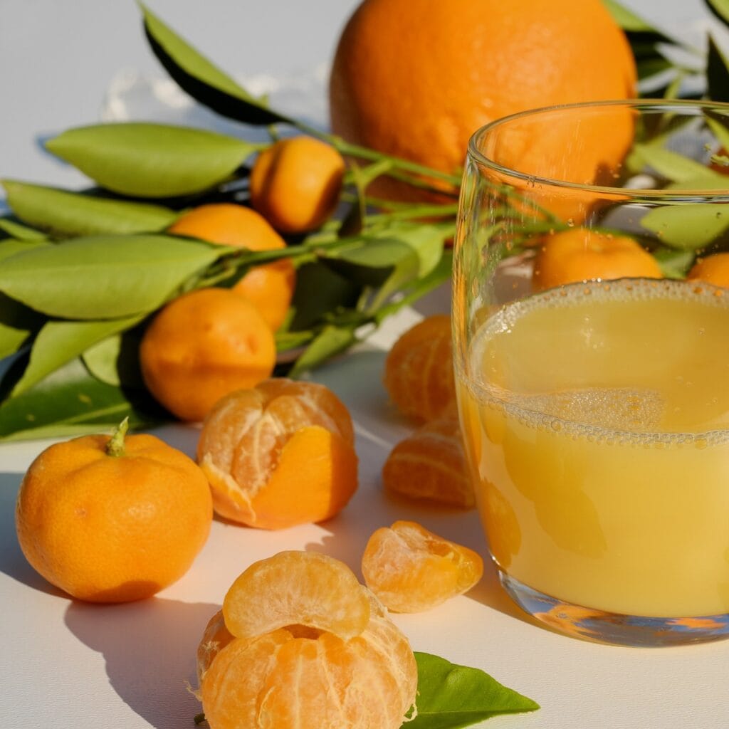 Zumo de naranjas y mandarinas