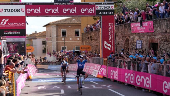 Pelayo Sánchez da la sorpresa en el Giro y rompe la sequía de victorias españolas
