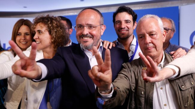 El PP cumple todos sus objetivos: quintuplica los diputados y supera a Vox en Cataluña