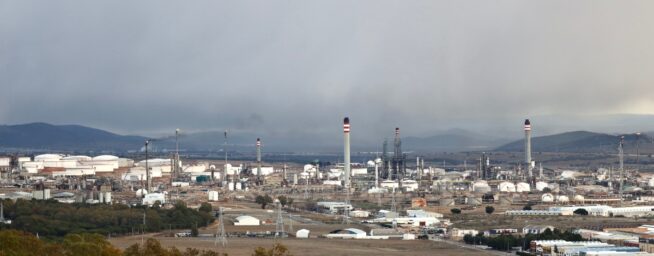 La tensión entre Iberdrola y Repsol complica el acuerdo por el hidrógeno verde en Puertollano 