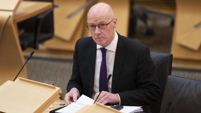 El nacionalista John Swinney, elegido nuevo ministro principal de Escocia