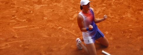 Swiatek no afloja su puño de hierro en París y conquista su cuarto Roland Garros