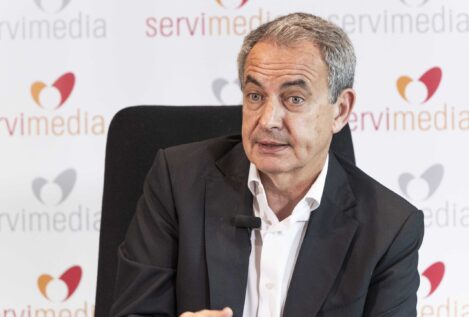 Zapatero considera «surrealista» que se acuse al Gobierno de querer controlar a los medios