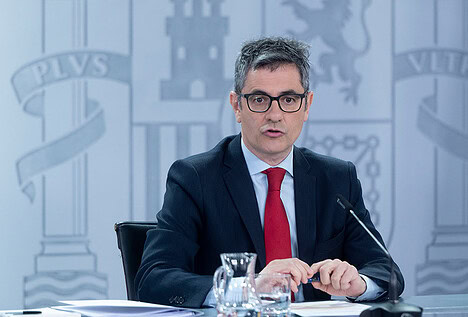 Bolaños contacta con González Pons para renovar el CGPJ tras el ultimátum de Sánchez