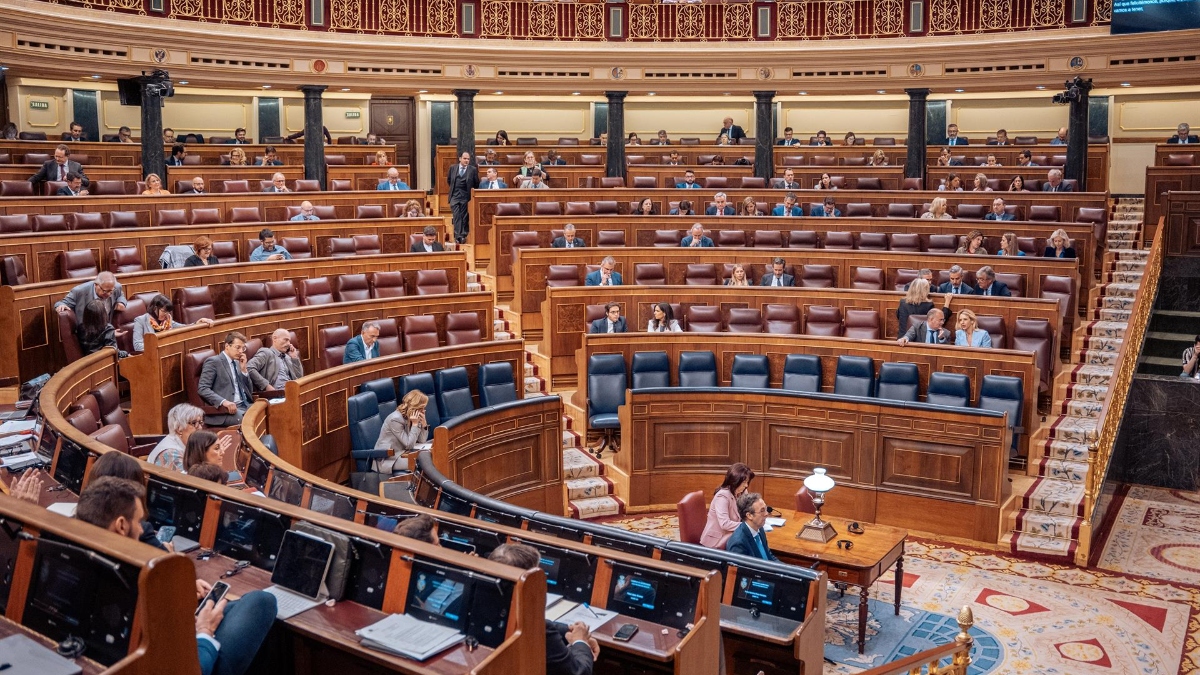 El Congreso ha gastado más de tres millones de euros en desplazamientos de diputados