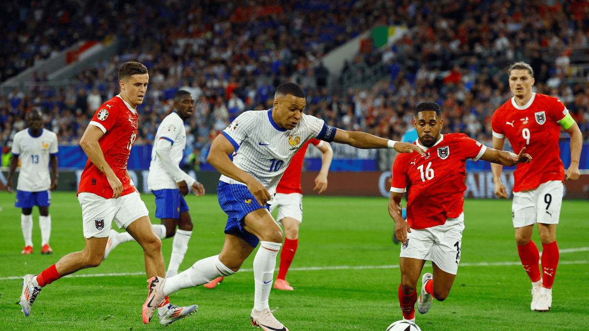 Francia se estrena con una modesta victoria ante Austria en la Eurocopa