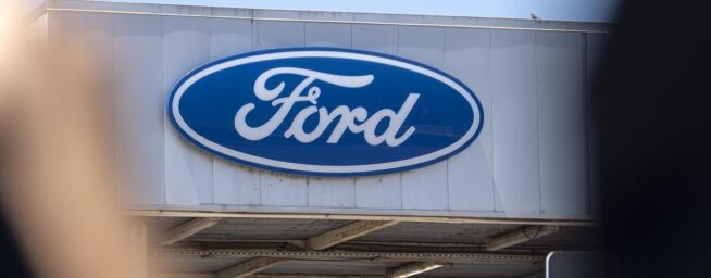 Ford acuerda un ERTE de casi mil trabajadores con un 85% de complemento salarial