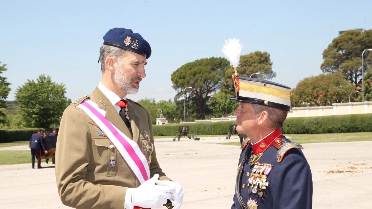 El Rey colocará al número uno de su promoción al frente de su Cuarto Militar en la Zarzuela