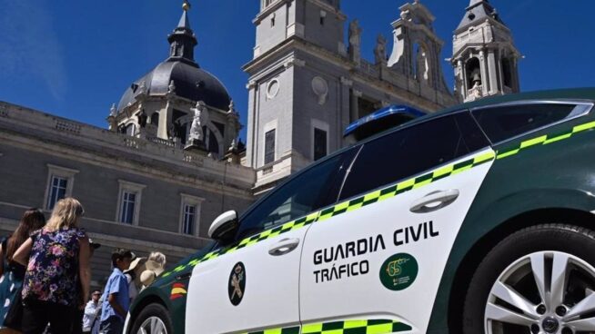 La Guardia Civil de Tráfico cumple 65 años y lo celebra en el centro de Madrid