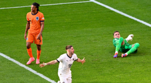 Austria da la sorpresa a Países Bajos y pasa como primera de grupo