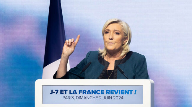 Le Pen, sobre que Puigdemont actúe desde Francia: «Humilla al país y si ganamos no durará»