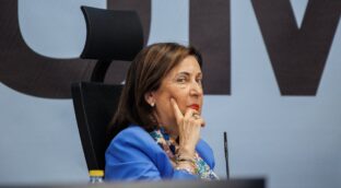 El avión de Defensa llega a Malvinas para repatriar a las víctimas españolas del naufragio