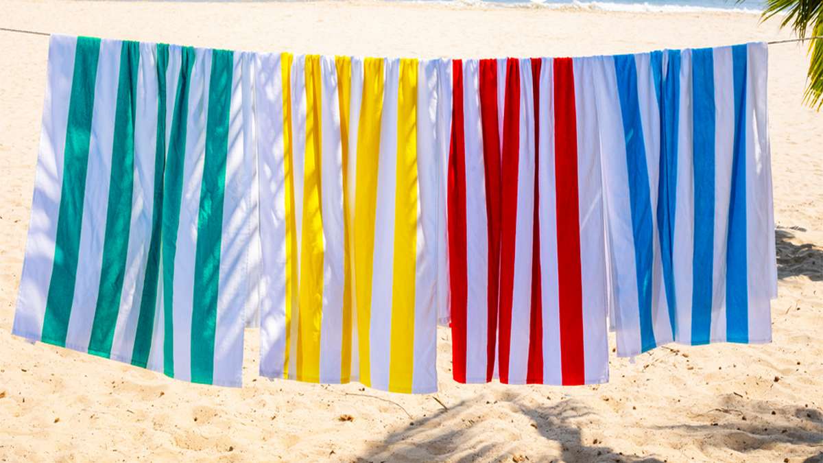 Disfruta del sol y túmbate en la arena con las mejores toallas de playa