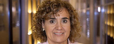 Dolors Montserrat: «Sánchez no está gobernando, está perpetuándose en el poder»