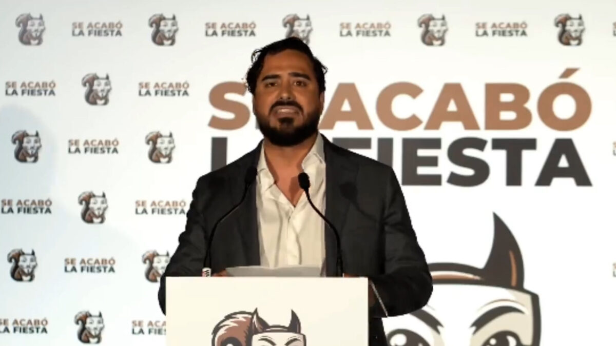 Alvise: «Los tomates necesitan más papeles que un inmigrante para entrar en España»