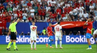 Turquía gana a República Checa y logra la segunda plaza de su grupo en la Eurocopa