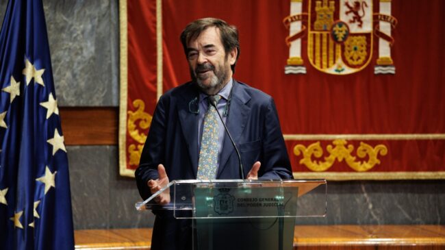 El presidente del CGPJ pide ahora «avanzar» en «despolitizar la justicia» tras el pacto PP-PSOE