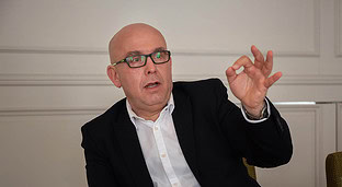 El abogado de Puigdemont, el más duro contra el PSOE: «El problema es lo que falta por salir»