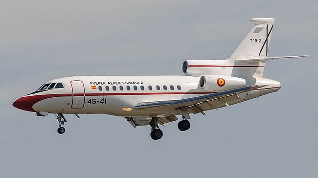 El Falcon de Sánchez sufre una avería en pleno vuelo al regresar de Bruselas