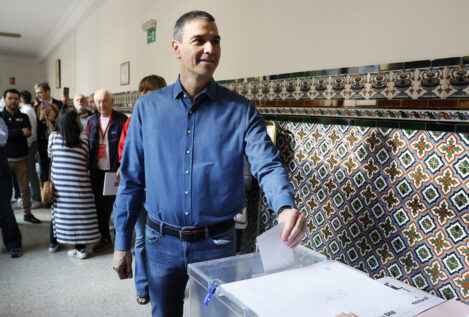 Críticos del PSOE ven señales electorales tras la rebelión de IU: «No llegamos a 2026»