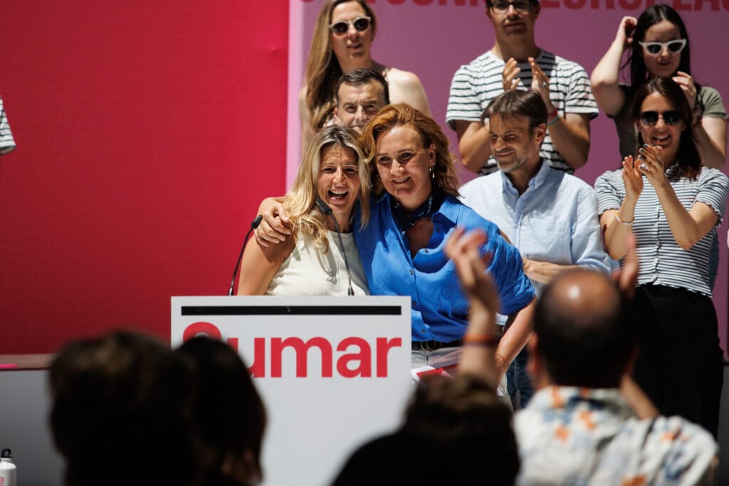 La vicepresidenta segunda del Gobierno y coordinadora general de Sumar, Yolanda Díaz, y la candidata de Sumar para las elecciones europeas, Estrella Galán.