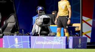 La UEFA destierra a Rusia… pero acepta sus rublos