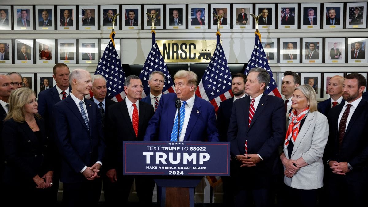 Donald Trump vuelve al Capitolio y destaca la «tremenda unidad» de los republicanos
