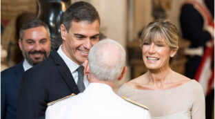 Un excargo de la UCM dice que Gómez se valía de una asesora de Moncloa para su cátedra