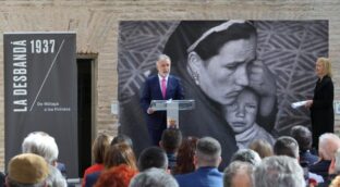 El historiador que creó el mito de 'La desbandá' se opone a que sea lugar de memoria