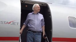 Assange vuelve a Australia tras aceptar su culpabilidad ante un tribunal de Estados Unidos