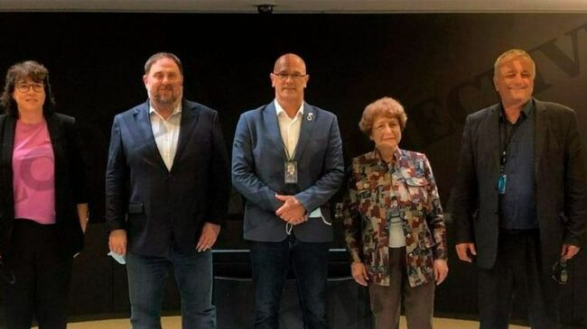 La eurodiputada prorrusa, un día antes del 1-O: «Junqueras y Romeva son mis buenos amigos»