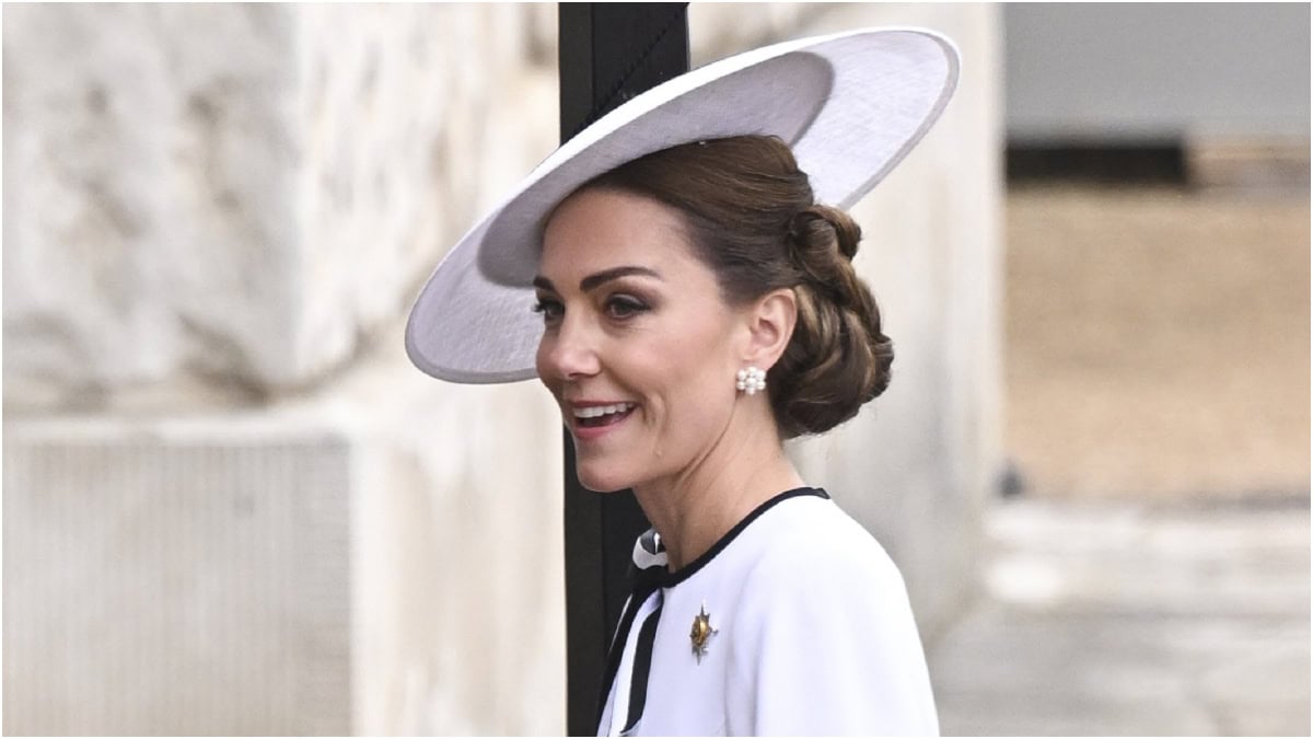 Kate Middleton reaparece en Londres: más delgada, de riguroso blanco y con su familia