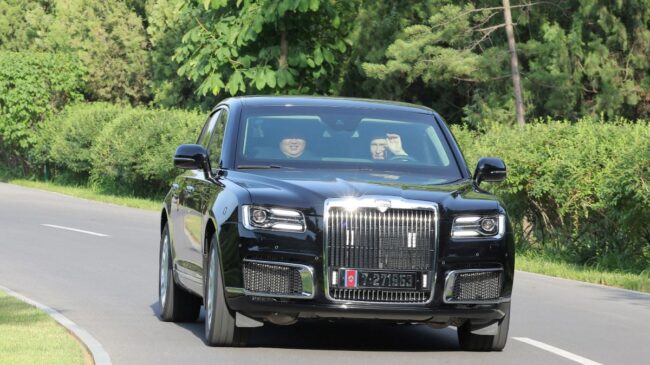 El penúltimo nuevo coche de Kim Jong-un demuestra lo inútil de las sanciones de la ONU