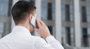 Llamadas estafas: la OCU te ayuda a detectar estas frases para proteger tu privacidad