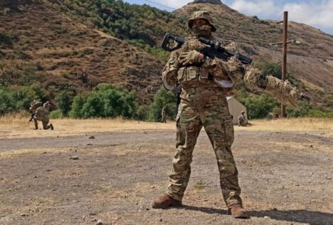 Azerbaiyán anuncia el fin de la retirada de las tropas rusas de Nagorno Karabaj