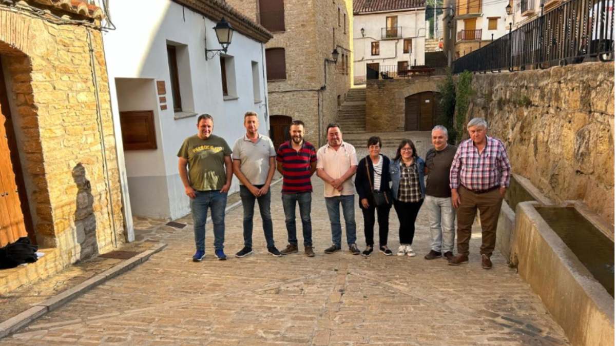 Alcaldes de El Maestrazgo turolense insta al Miteco a apoyar al proyecto eólico