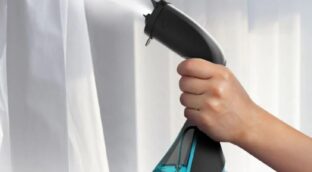 Adiós a las arrugas en la ropa: la nueva plancha vertical de Cecotec las elimina en segundos y cuesta menos de 40€