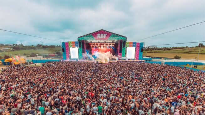 Reggaeton Beach Festival anuncia que cancela la gira de 2026 y el cese de sus operaciones