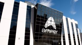 Los accionistas de Amper reeligen al exministro de Defensa Pedro Morenés como consejero