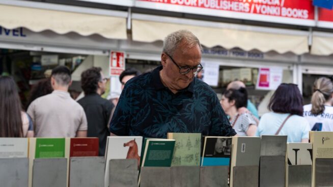 Polémica en la Feria del Libro de Madrid por el veto a la venta de la revista 'Jot Down'