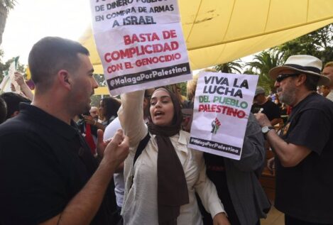Paran un mitin de Sumar en Málaga al grito de «Desde el río hasta el mar, Palestina vencerá»