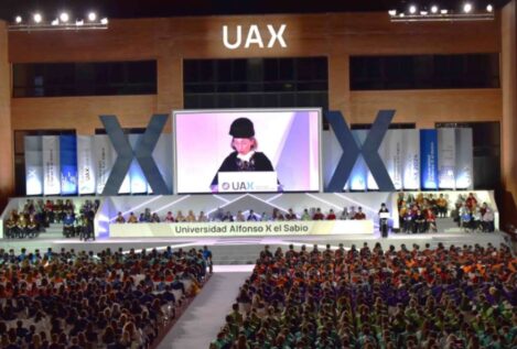 7.000 estudiantes de la UAX se graduan apadrinados por Quirónsalud y Salesforce