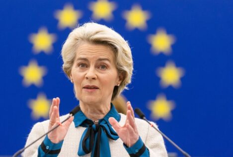 La coalición para apoyar a Von der Leyen en la Eurocámara pierde siete eurodiputados