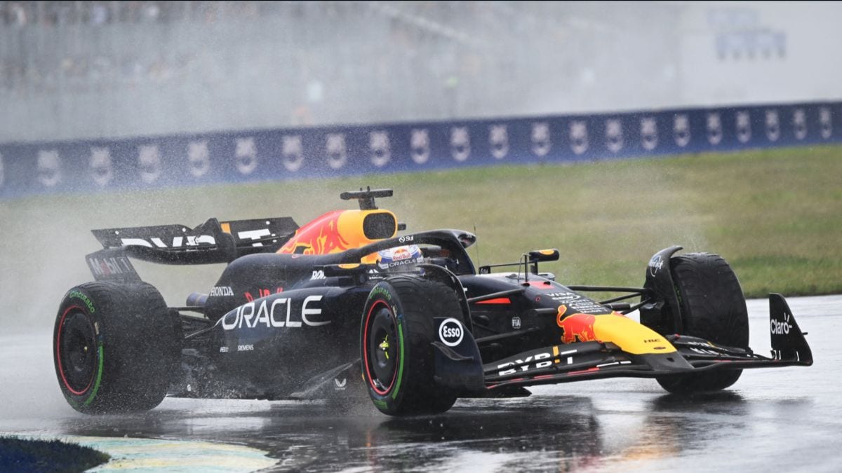 Verstappen triunfa en Canadá y Alonso consigue un meritorio sexto puesto