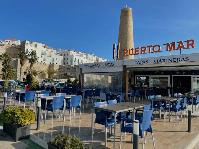 Terraza del restaurante Puerto Mar, Peñíscola. 
Bar/Restaurant Puerto Mar