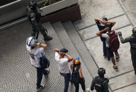 La Fiscalía de Venezuela eleva a más de 1.000 la cifra de detenidos durante las protestas