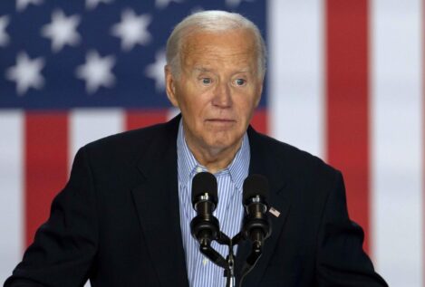 La Casa Blanca publica una carta del médico de Biden ante las especulaciones de Parkinson