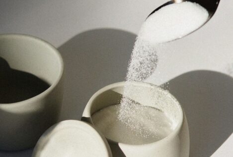 ¿Comer azúcar nos da hambre? Cinco estrategias para evitarlo, según Boticaria